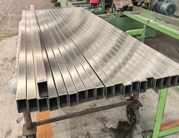 咸阳方管 矩形管 无缝方管生产厂家